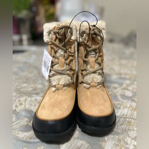 Women’s JBU Southgate Boots